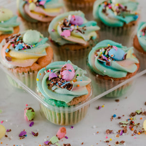 Mini Pastel Speckled Cupcakes (9)