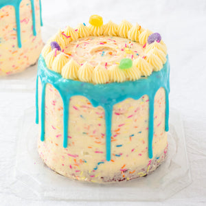 "Soet Celebration" Funfetti Rainbow Cake