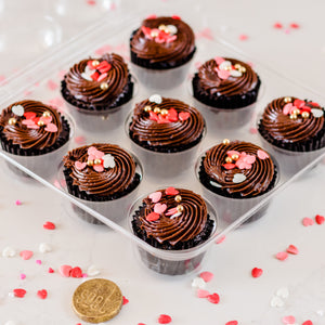 "SOET CELEBRATION" MINI HEART CHOCOLATE CUPCAKES (9)