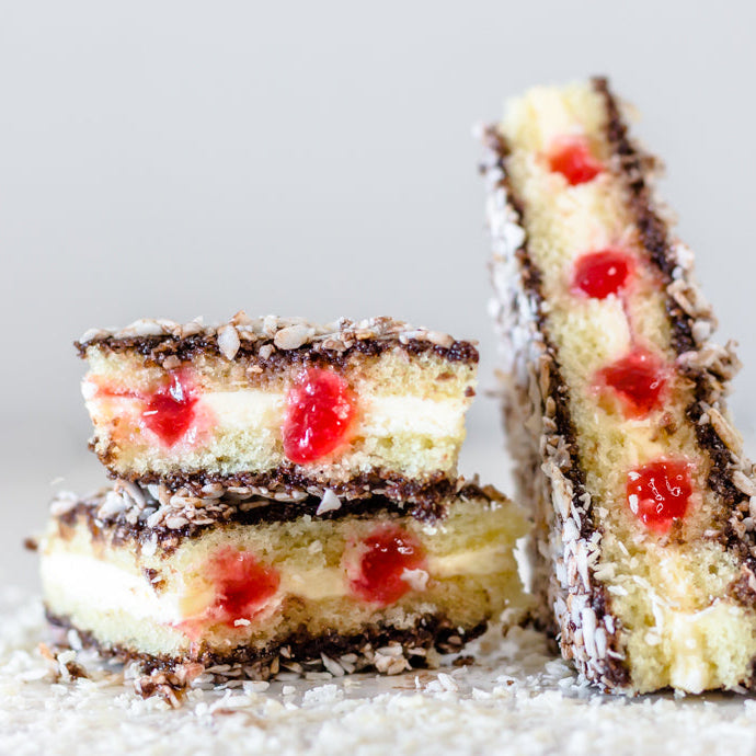 LAMINGTON CAKE SANDWICH (6)
