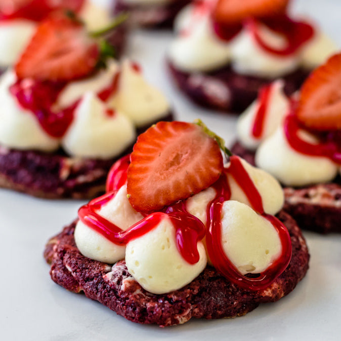 Very Berry Cookie Crumbl (6pc)