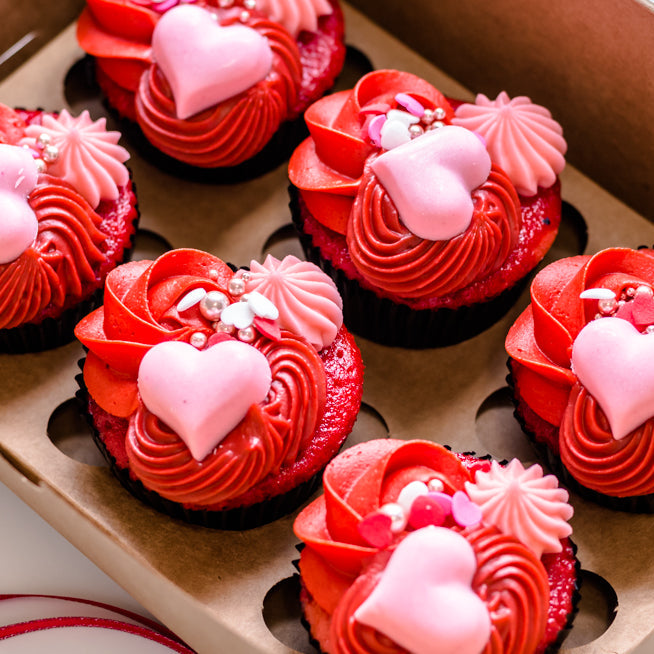 Cupid’s Kiss Cupcakes (6)