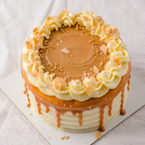 VANILLA CARAMEL CONFECTIONERY CAKE