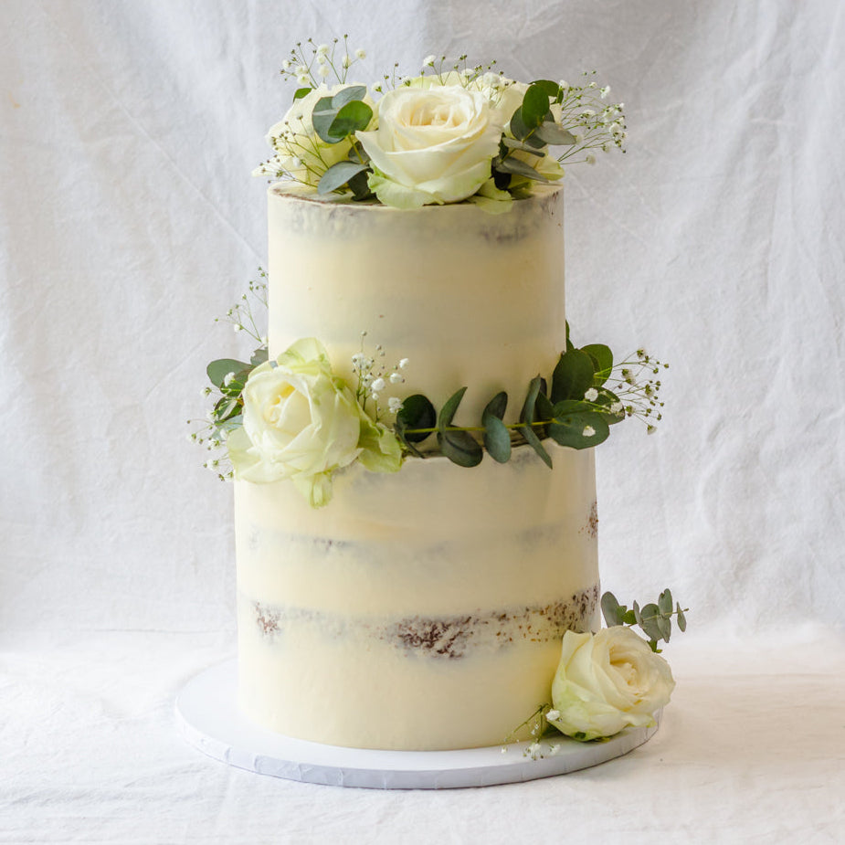 CLASSIC WEDDING CAKE