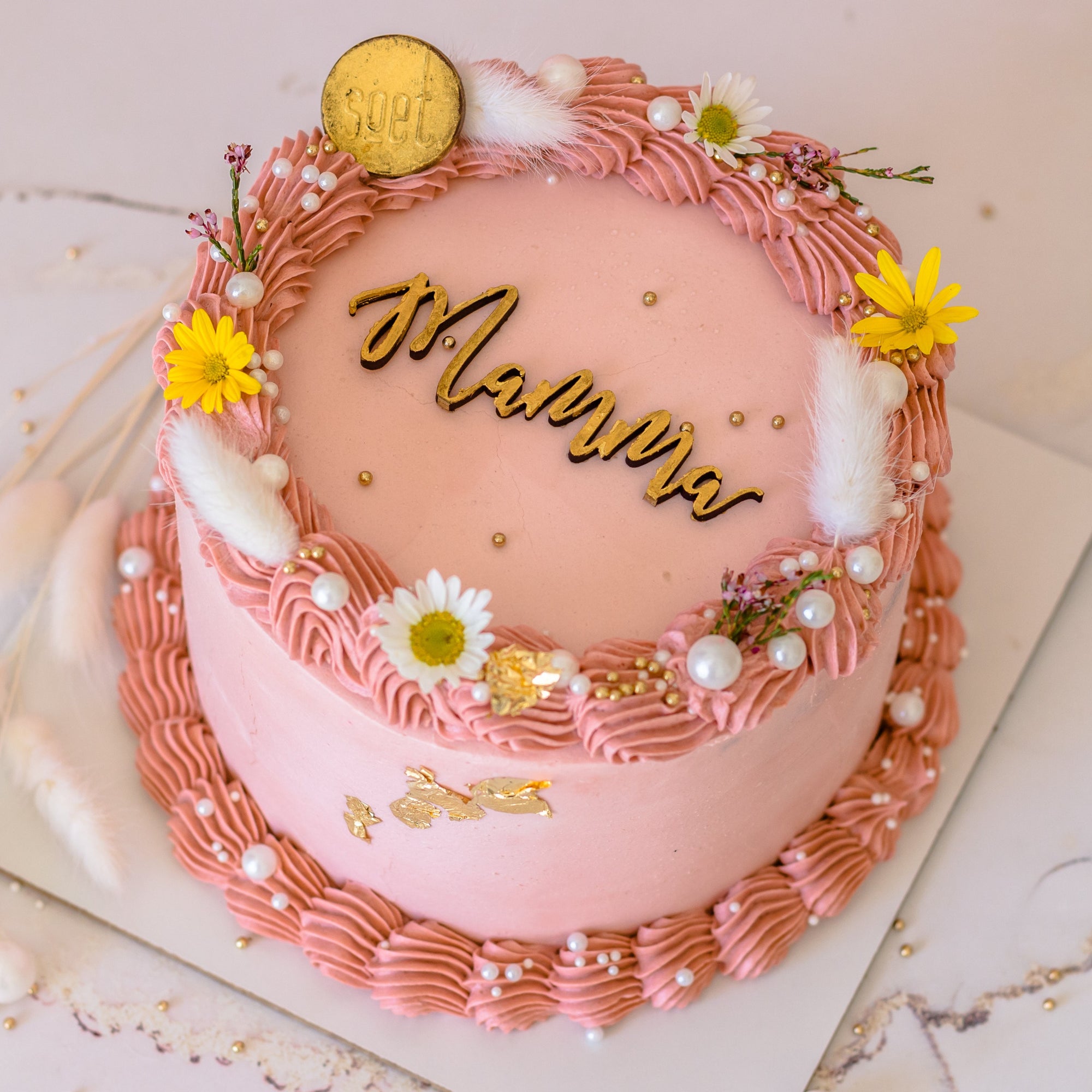 Mamma Flower Cake