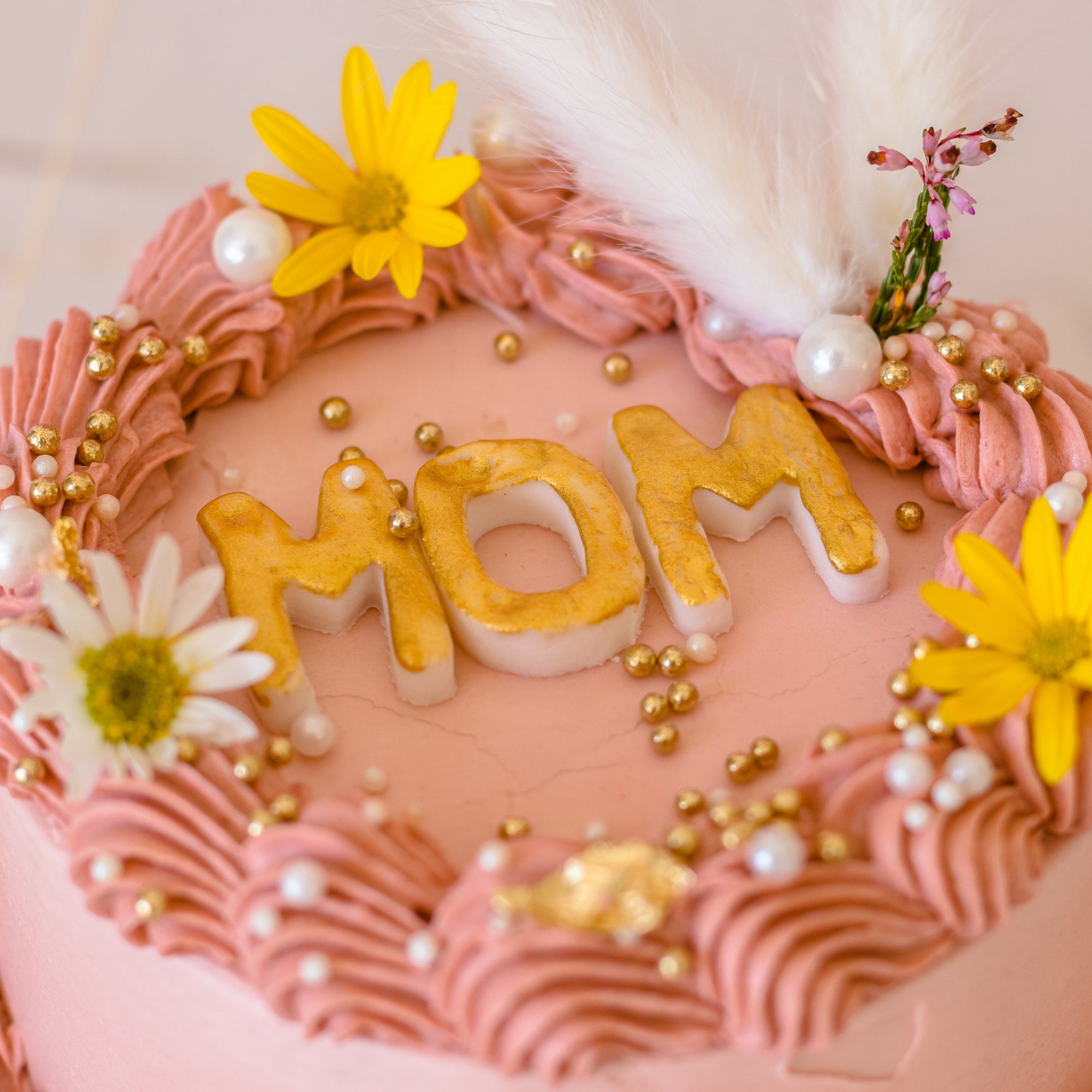 Mom Mini cake