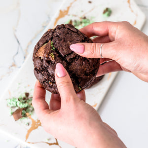 GIANT PEPPERMINT COOKIES