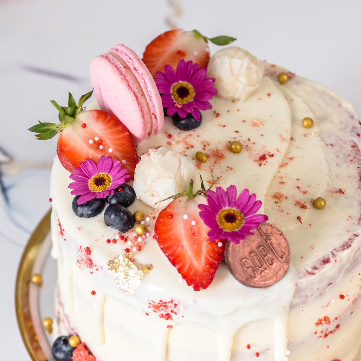 VERY BERRY RED VELVET CAKE