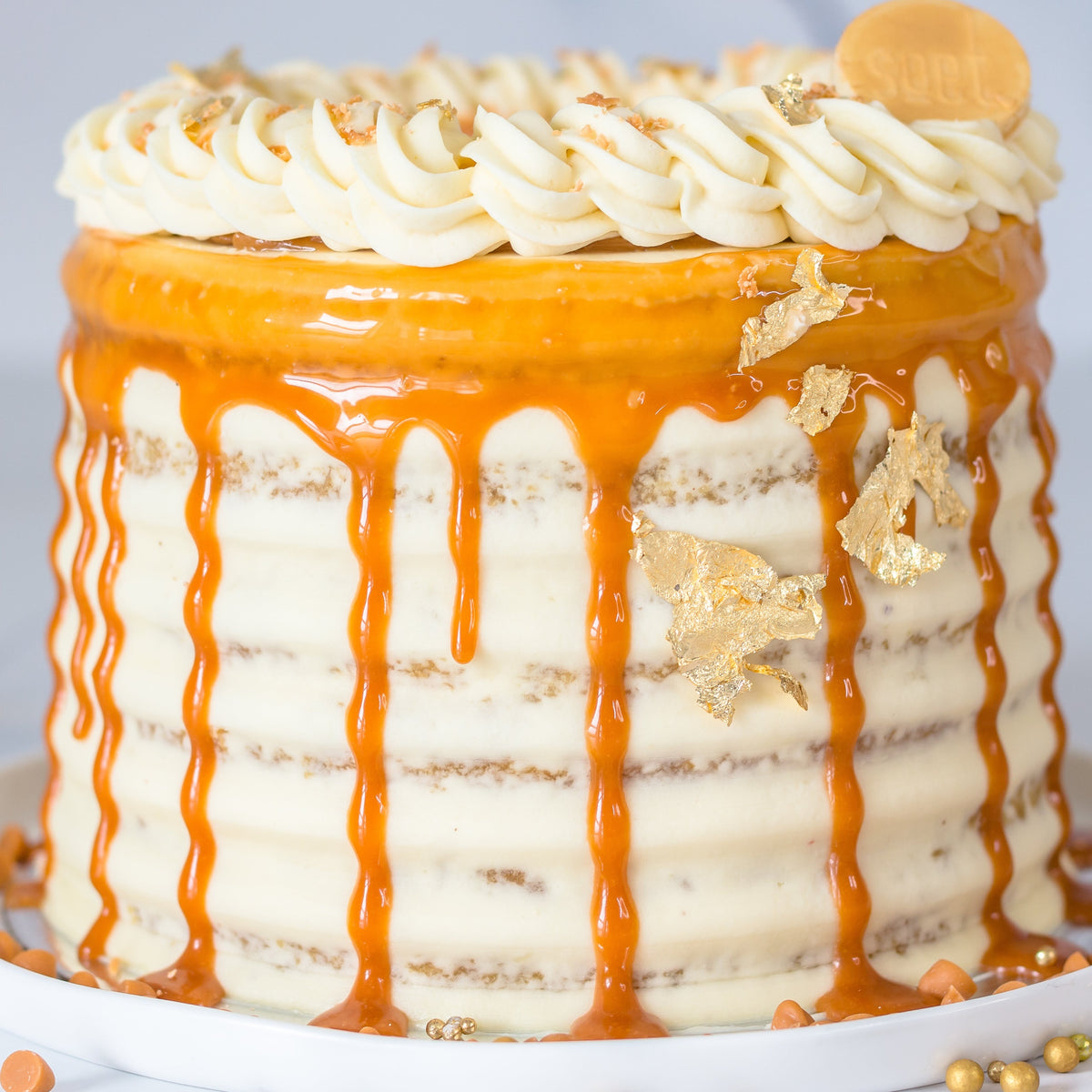 VANILLA CARAMEL BUTTERMILK CAKE