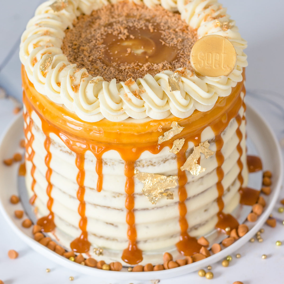 VANILLA CARAMEL BUTTERMILK CAKE