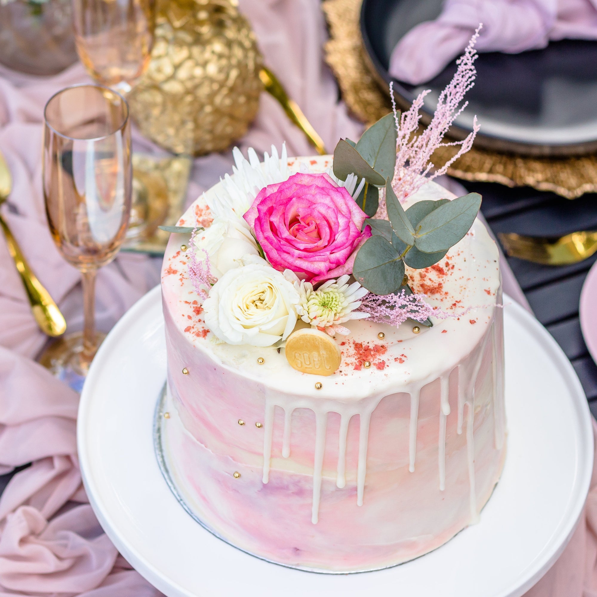 Bellissima Pink and Gold Cake