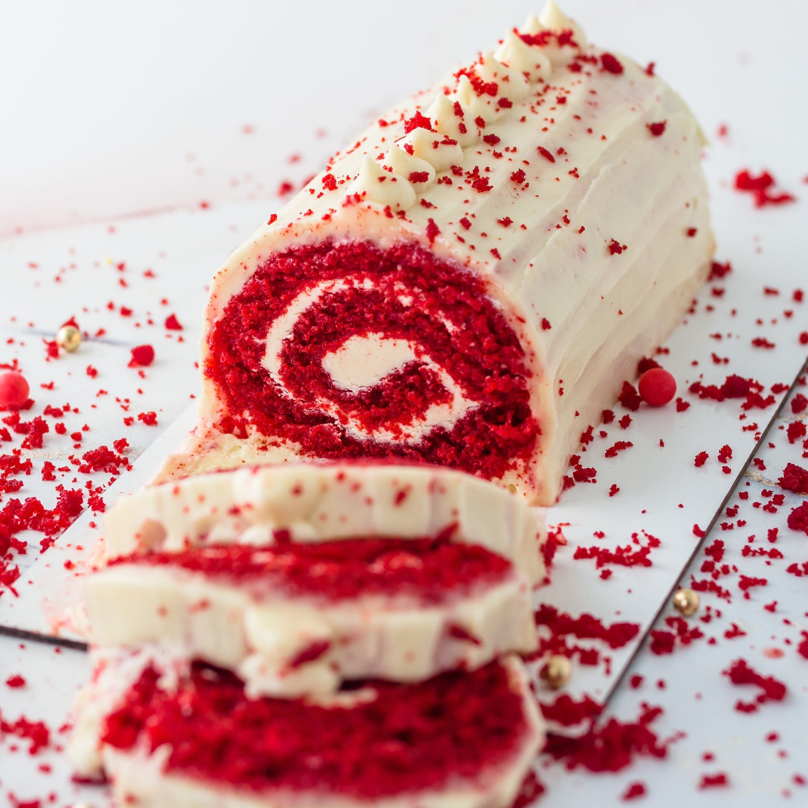 18CM RED VELVET LOG CAKE