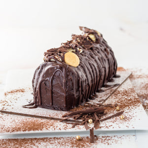 Moist chocolate log cake