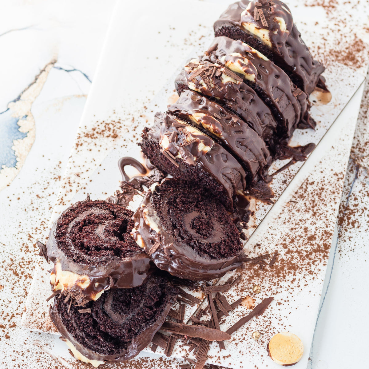 18CM MOIST CHOCOLATE LOG CAKE