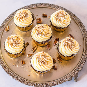 6 Small Carrot Cupcakes