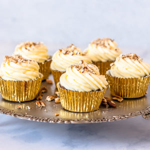 6 Small Carrot Cupcakes