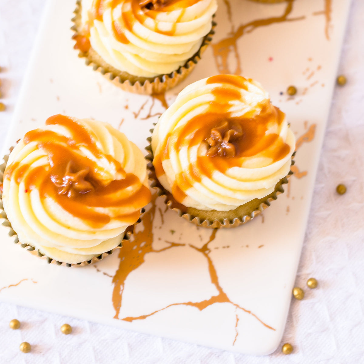 6 Small Vanilla Caramel cupcakes